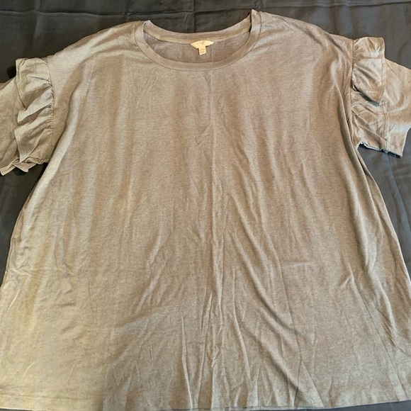 Short Sleeve Ruffle Tee - Picture 1 of 2